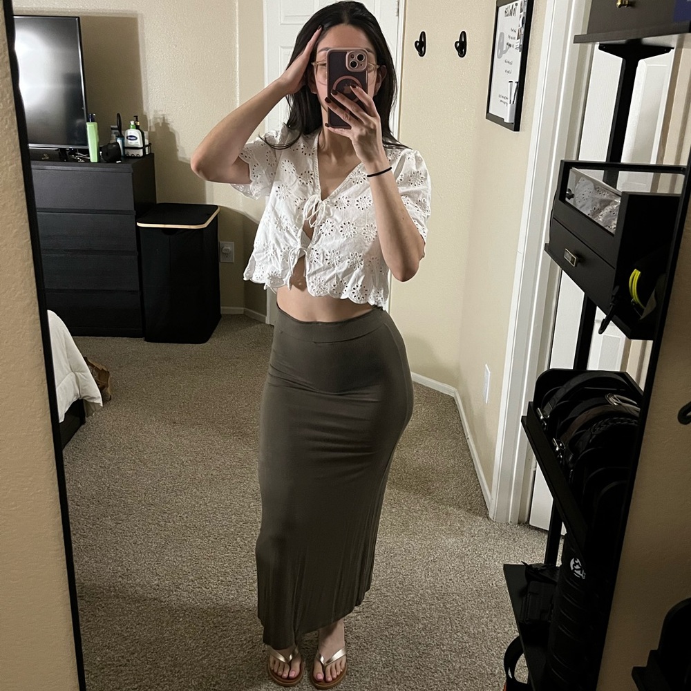 NWT Joie white tie front top